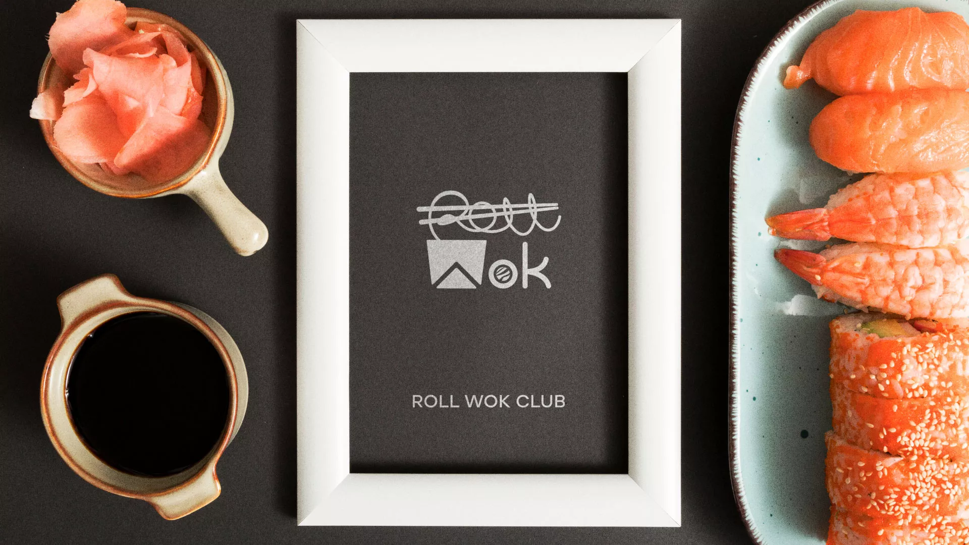 Разработка логотипа суши-бара «Roll Wok Club» в Калязине